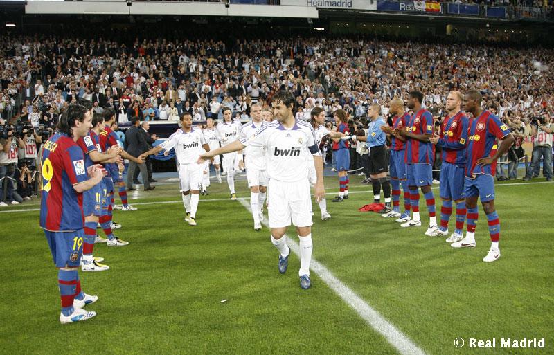 barcelona fc vs real madrid. Real Madrid y FC Barcelona